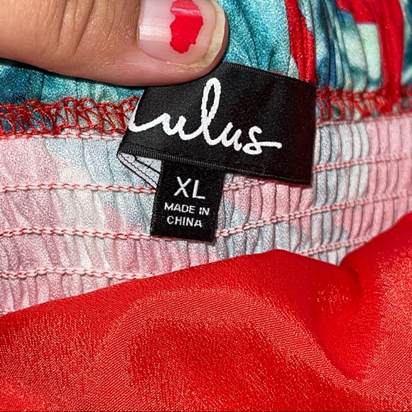 Lulu’s Floral Jumpsuit - Picture 8 of 15